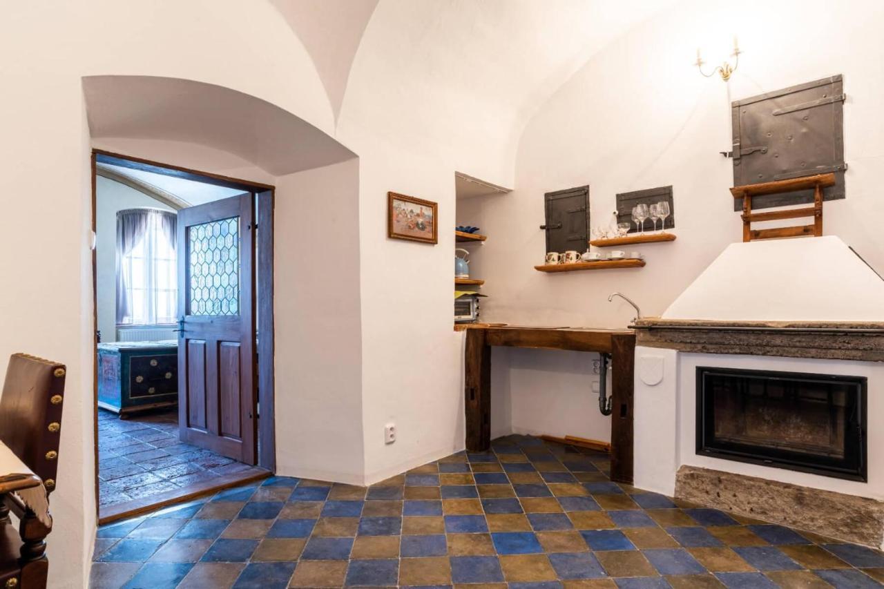 Ambrozuv Dvur Apartment Pouzdrany Luaran gambar